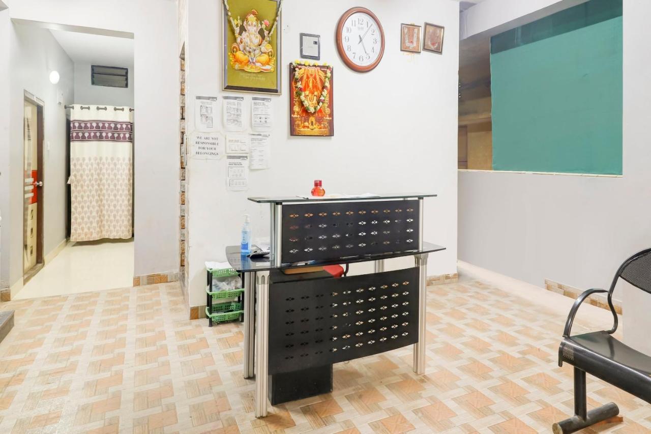 Hotel O Srinidhi Near Bharat Nagar Metro Station