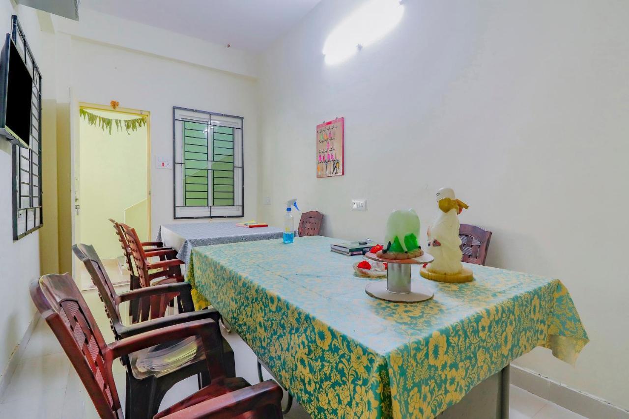 Hotel Spot On 76837 Rk Hyderabad