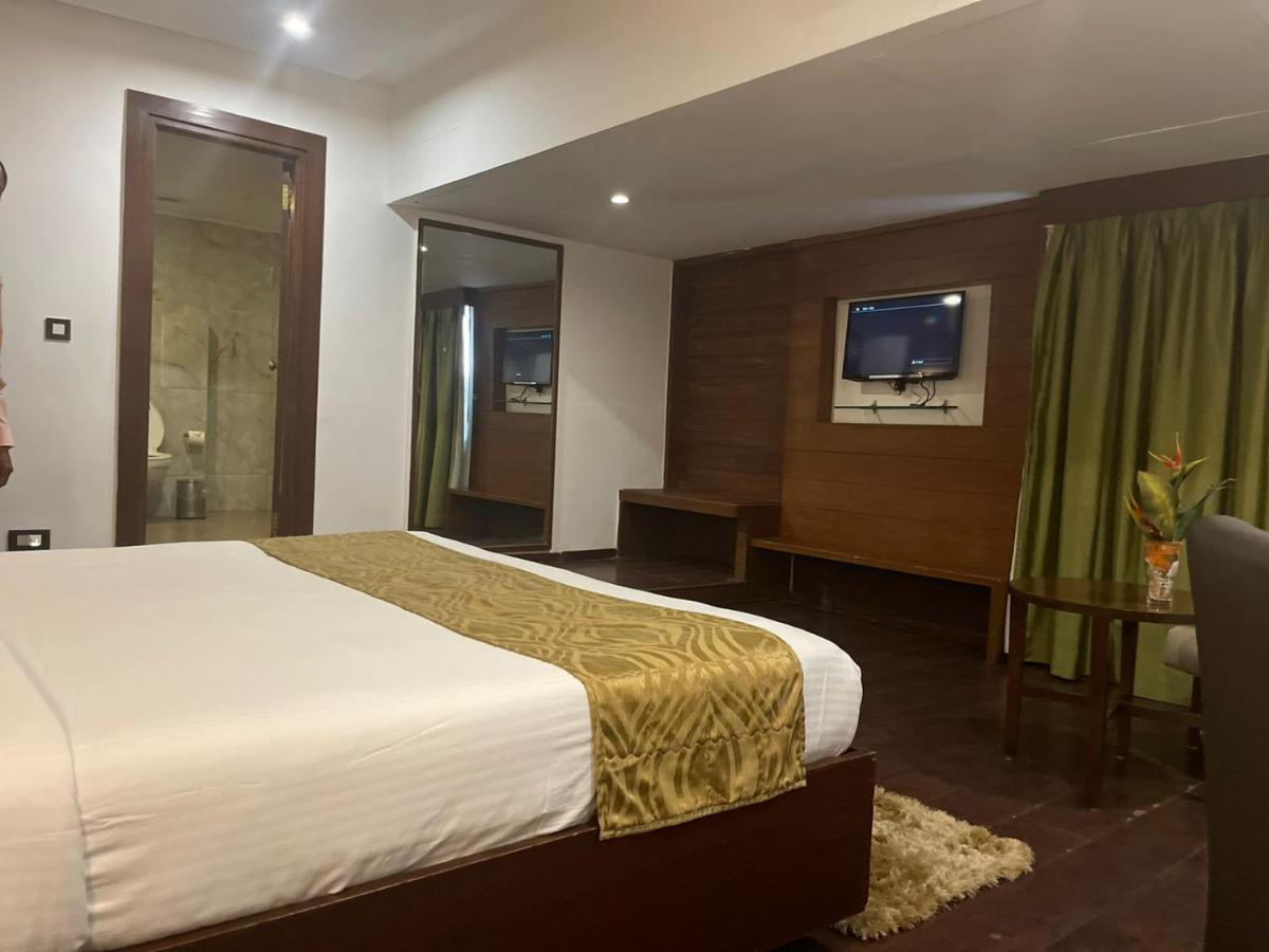 Tabla Pride & 3* Hyderabad