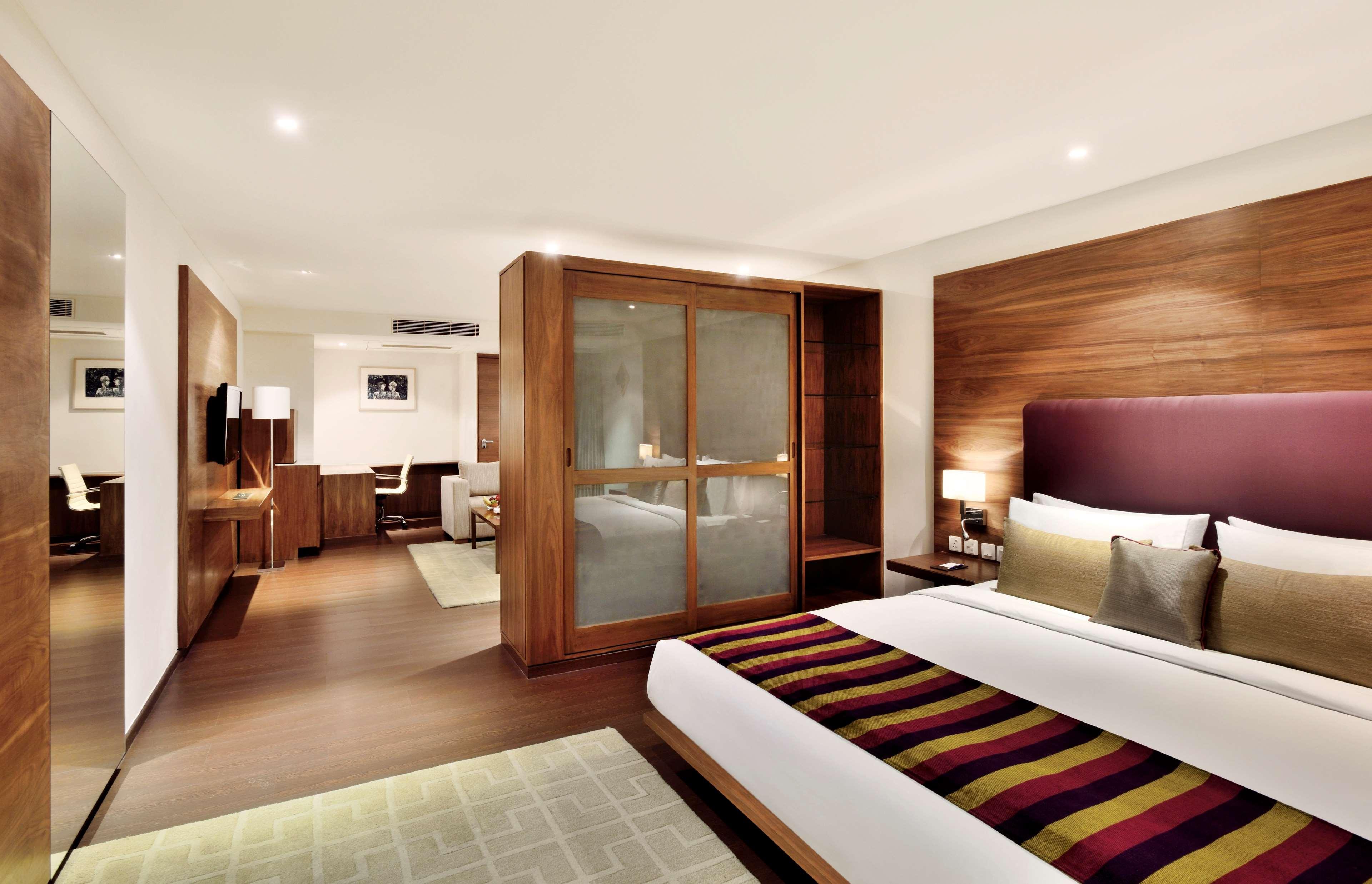 Hotel Radisson Blu Plaza Banjara Hills 5*