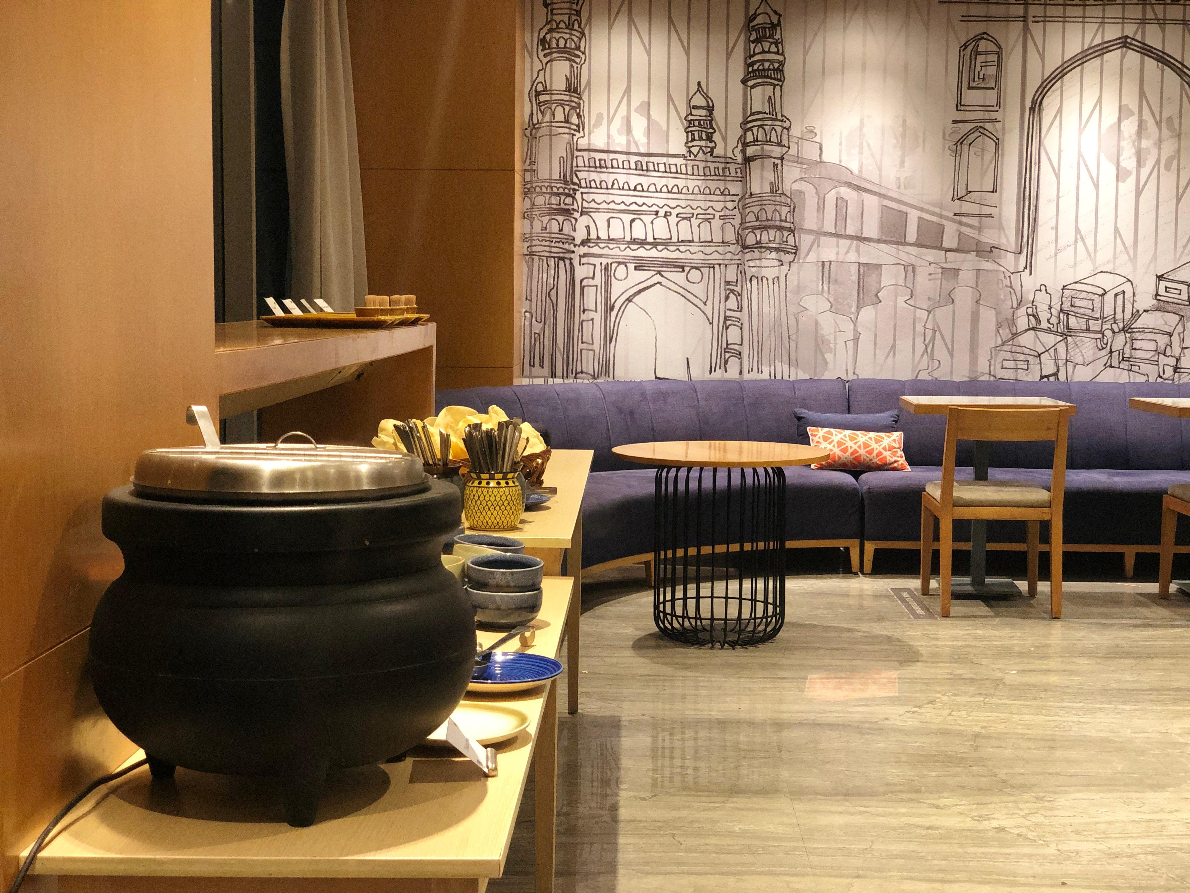 Hotel Express Banjara Hills By Ihg Hyderabad