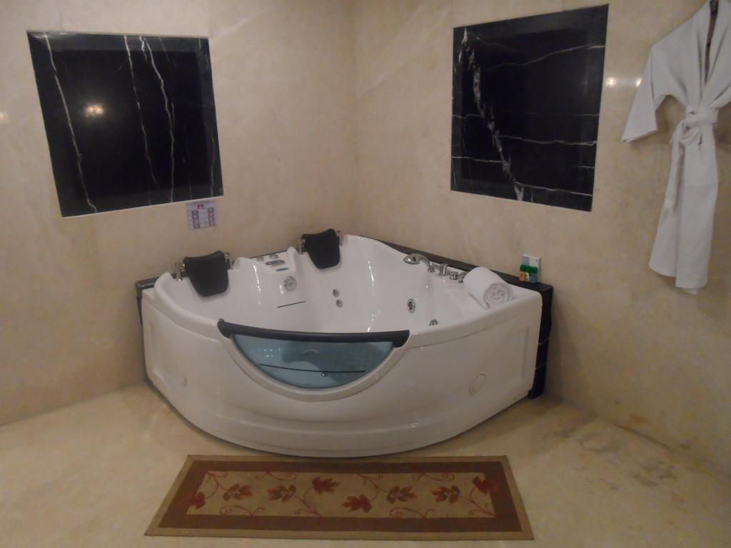 Fortune Park Vallabha Hotel Hyderabad