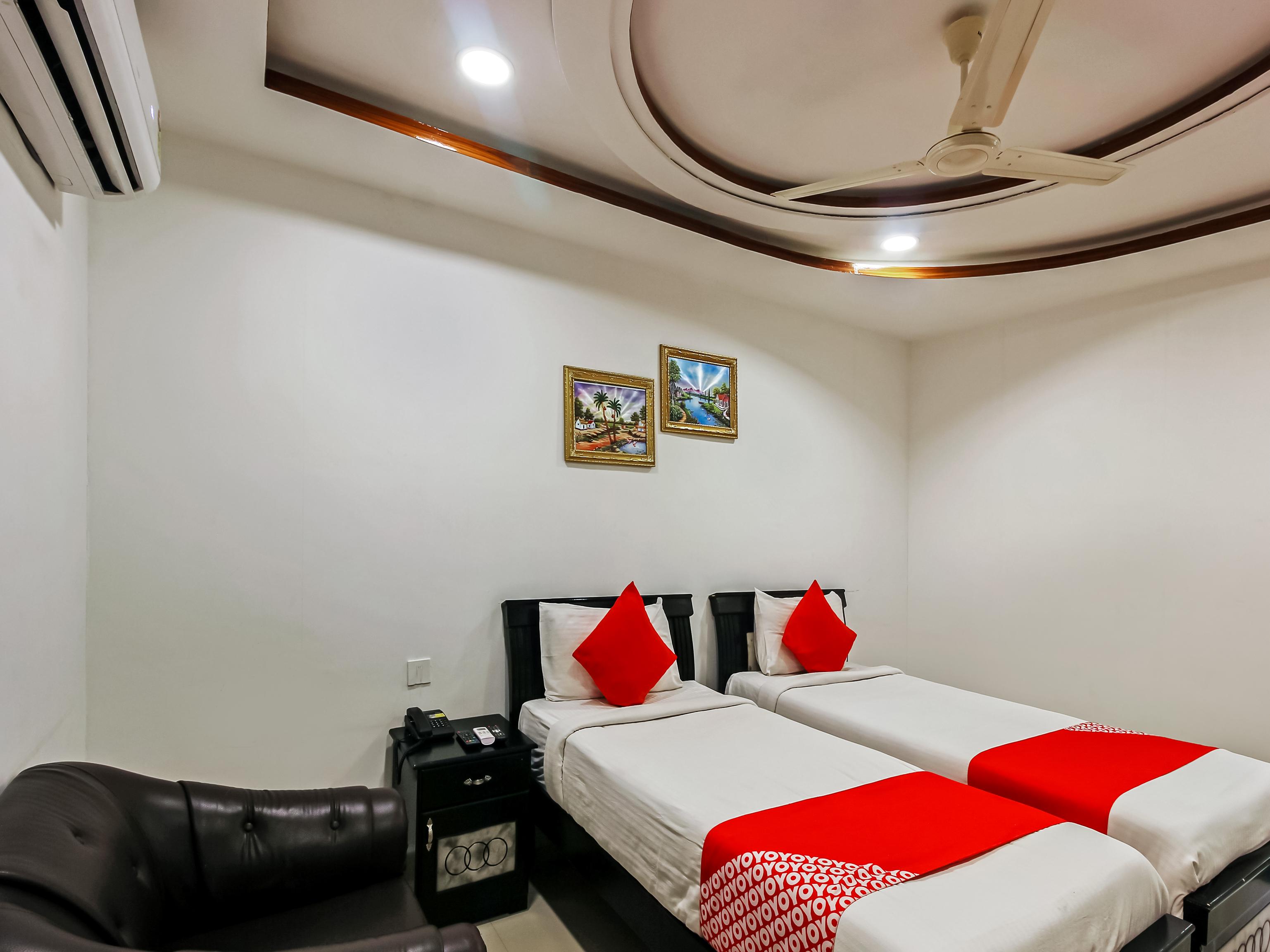 Oyo 13062 Kamala Residency-inn Hotel