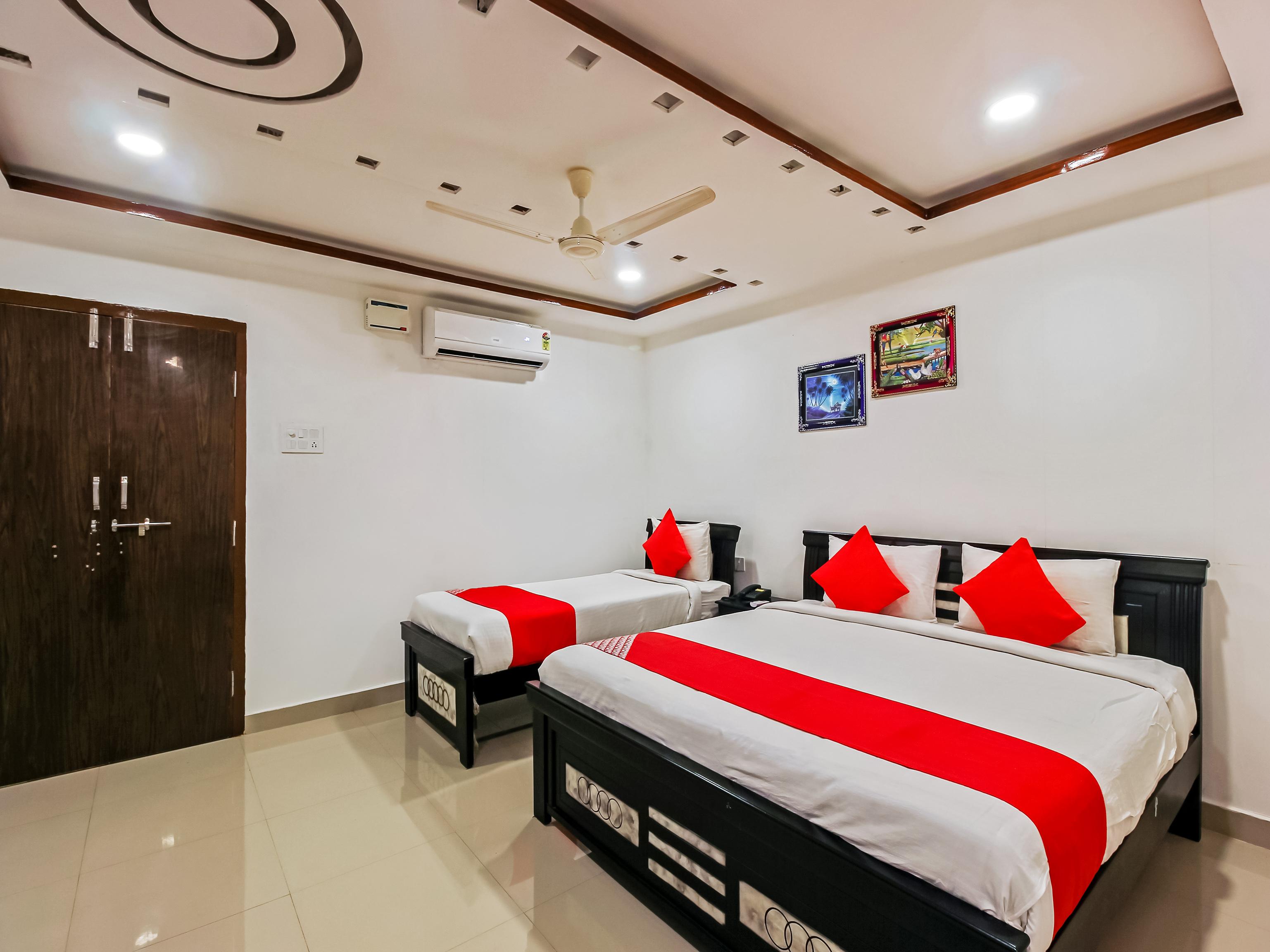 Oyo 13062 Kamala Residency-inn Hotel Hyderabad