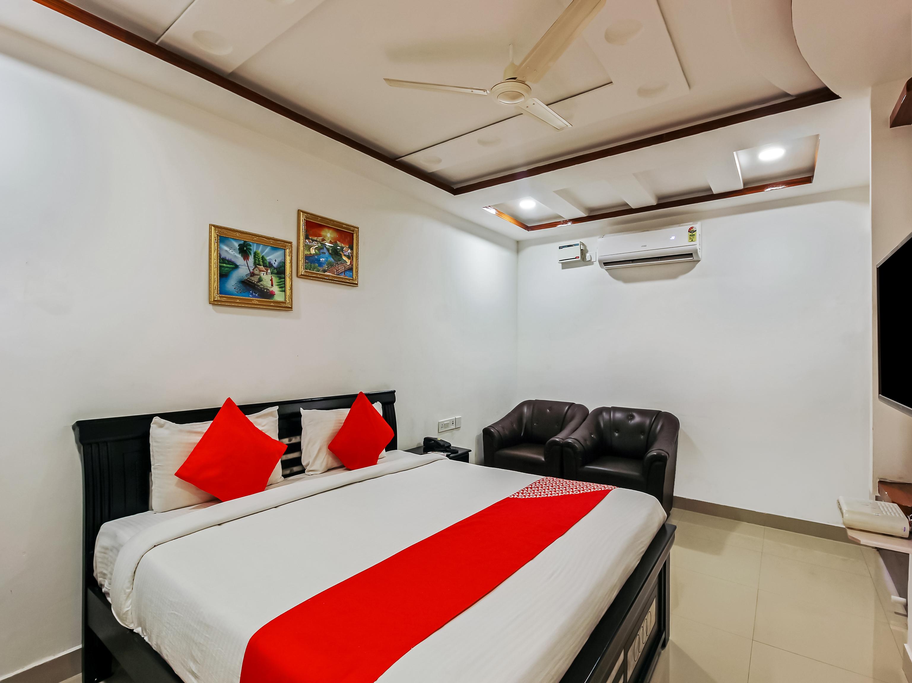 Oyo 13062 Kamala Residency-inn 3*