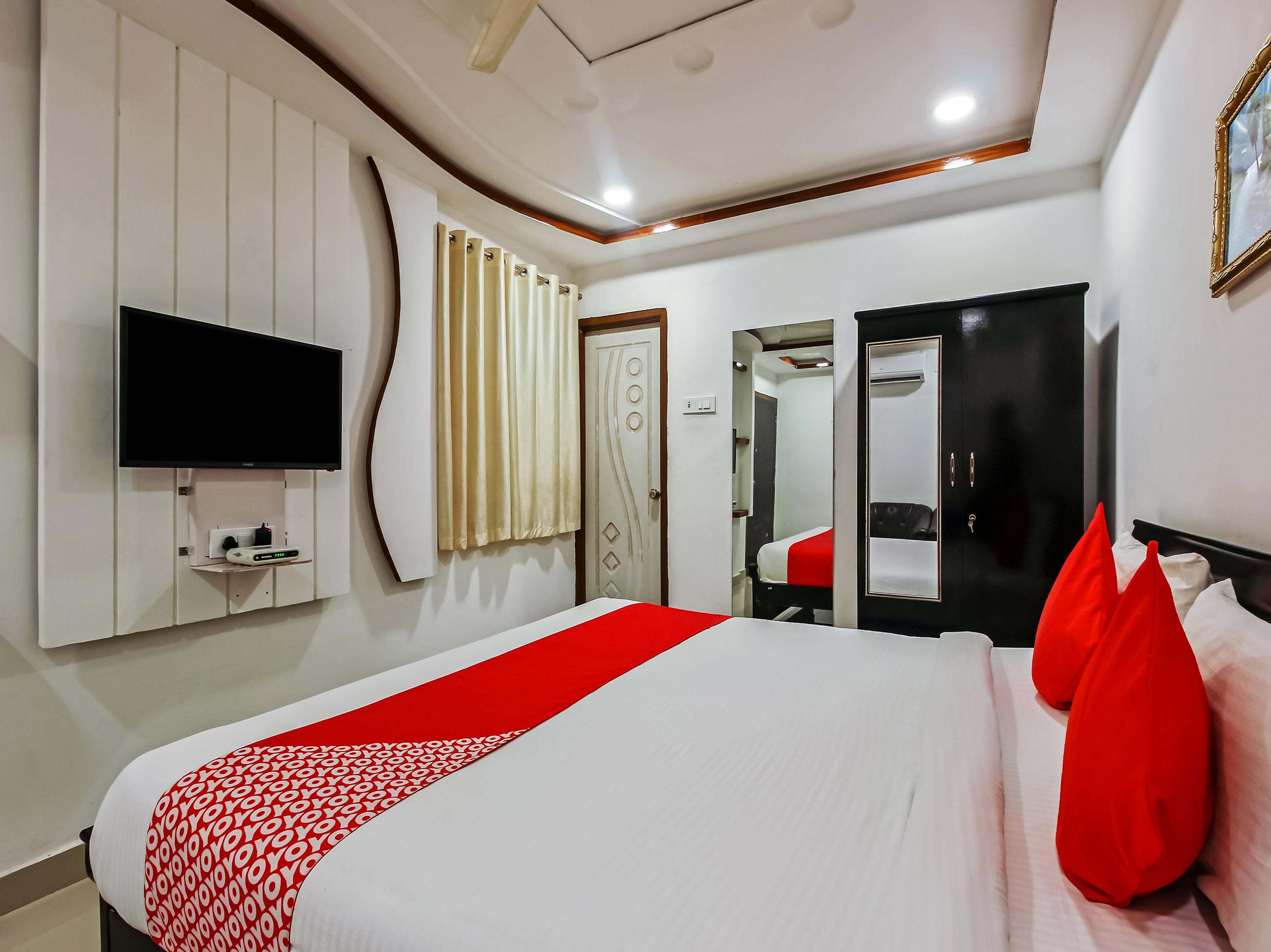 Hotel Oyo 13062 Kamala Residency-inn