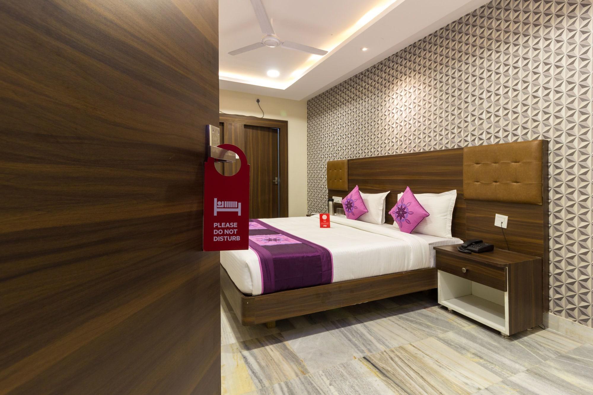 Hotel Super O Srujana