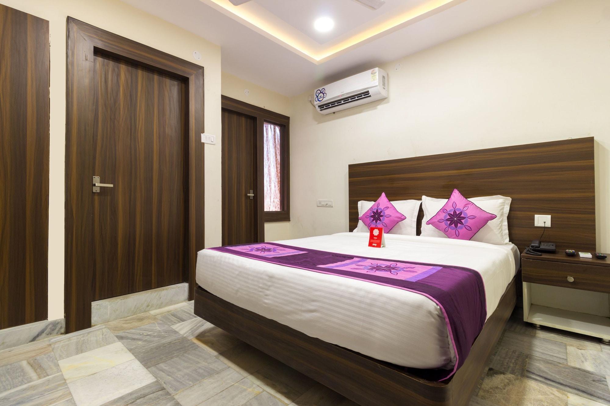 Hotel Super O Srujana