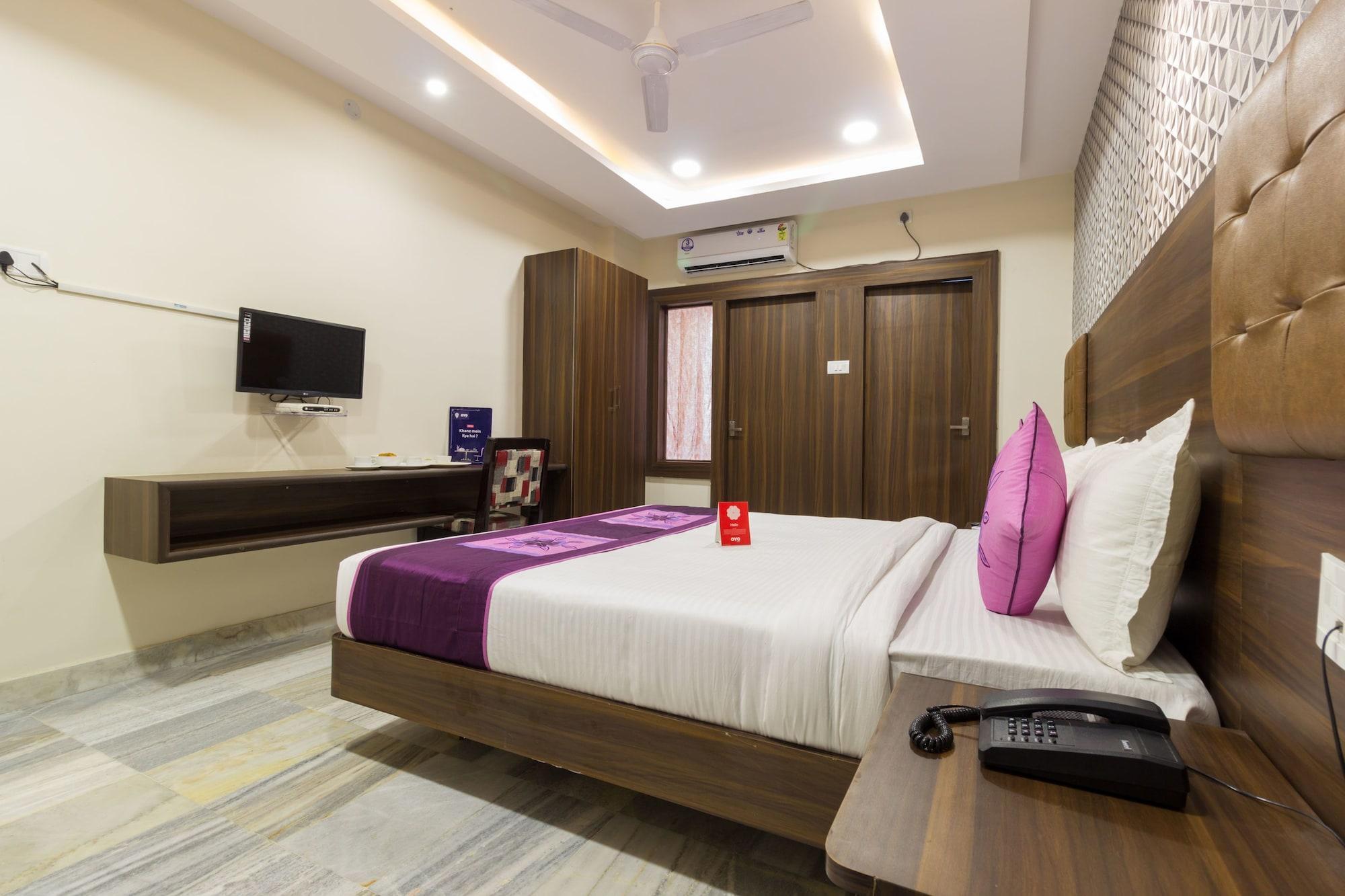 Super O Srujana Hotel 3*