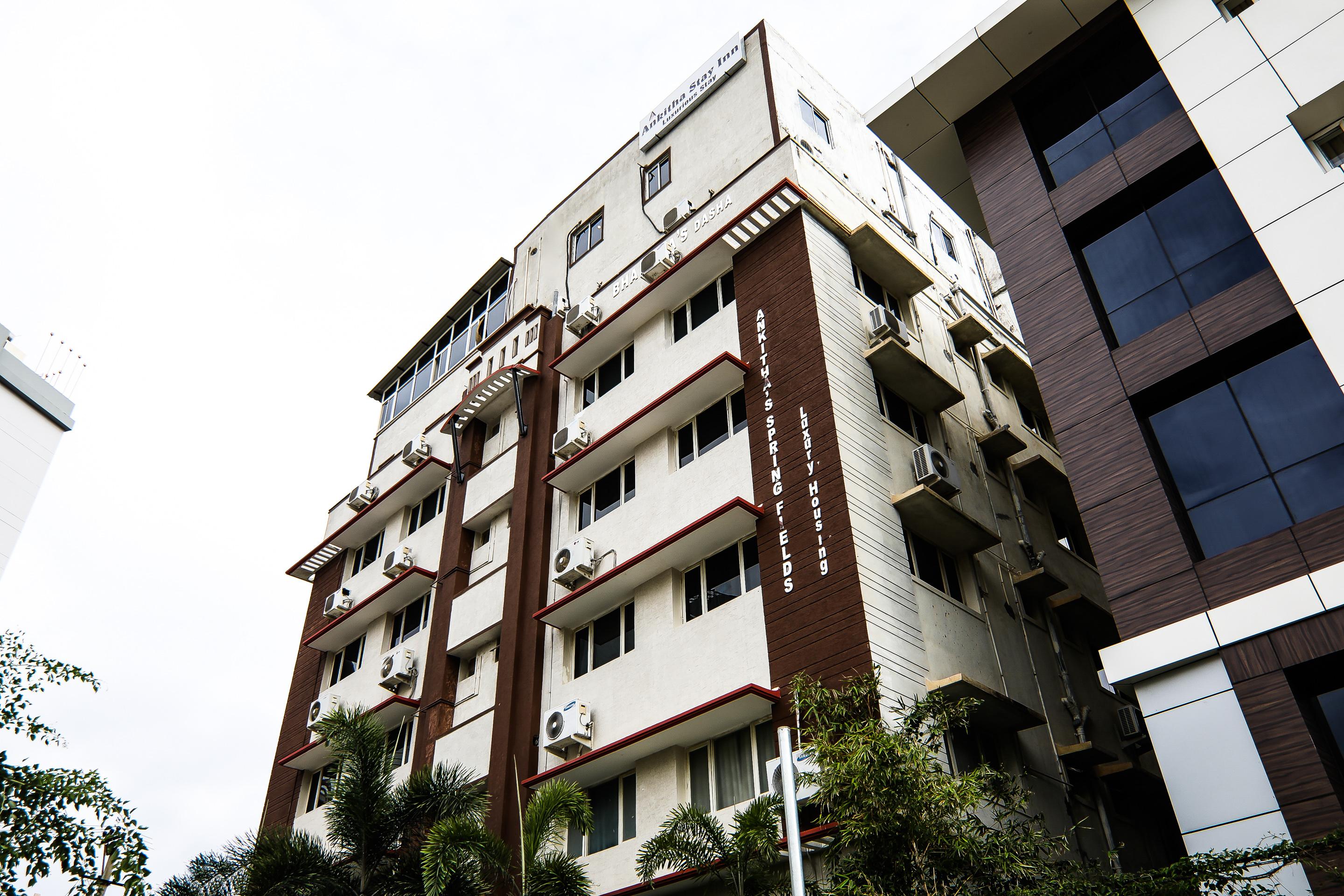 Hotel Oyo 588 Kmr Hospitality Services Hyderabad