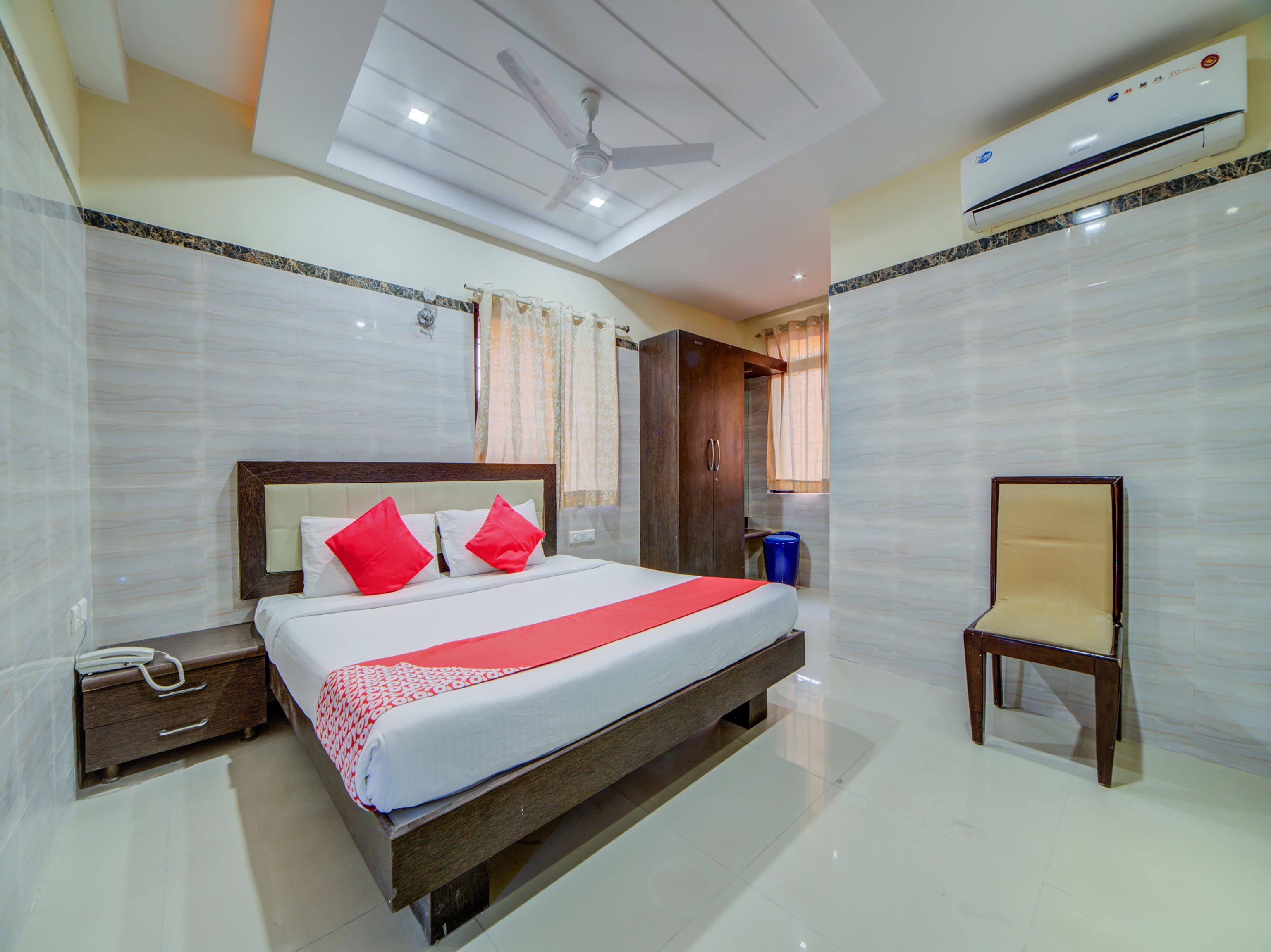 Hotel Oyo Flagship 24397 9 Star Hyderabad