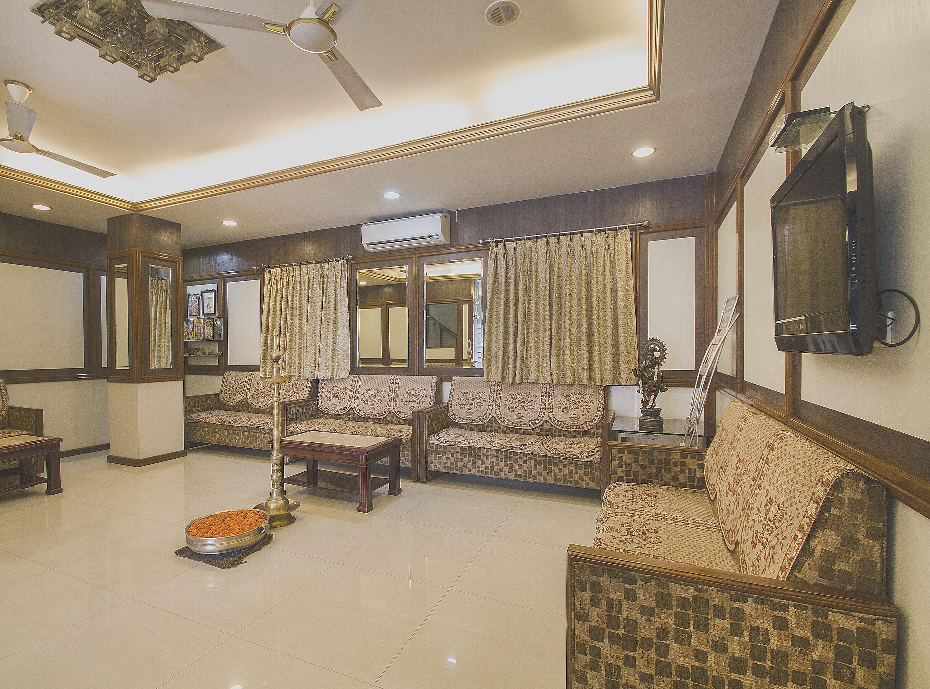 Hotel O Surya Residency 4*