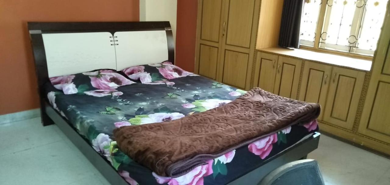 Apartment Srinivas Nilayam