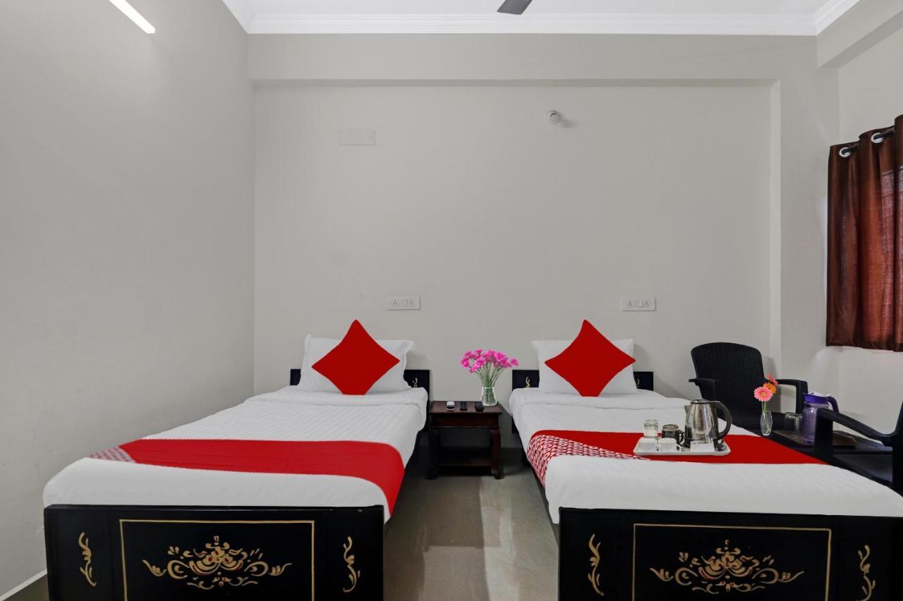 Oyo Vijay Laxmi Residency Near Erragadda Metro Station 3* Hyderabad