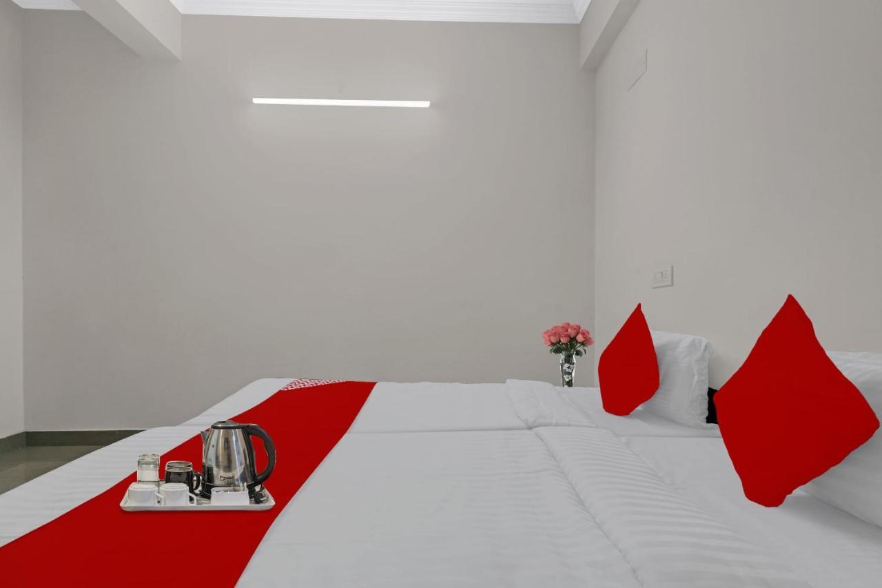 Oyo Vijay Laxmi Residency Near Erragadda Metro Station Hyderabad