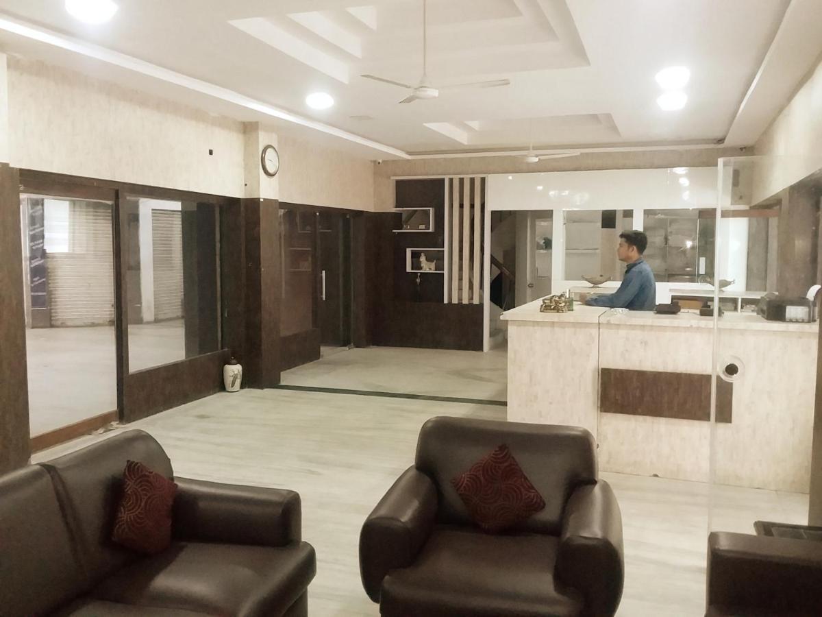 Lodge Ranjit Residency *