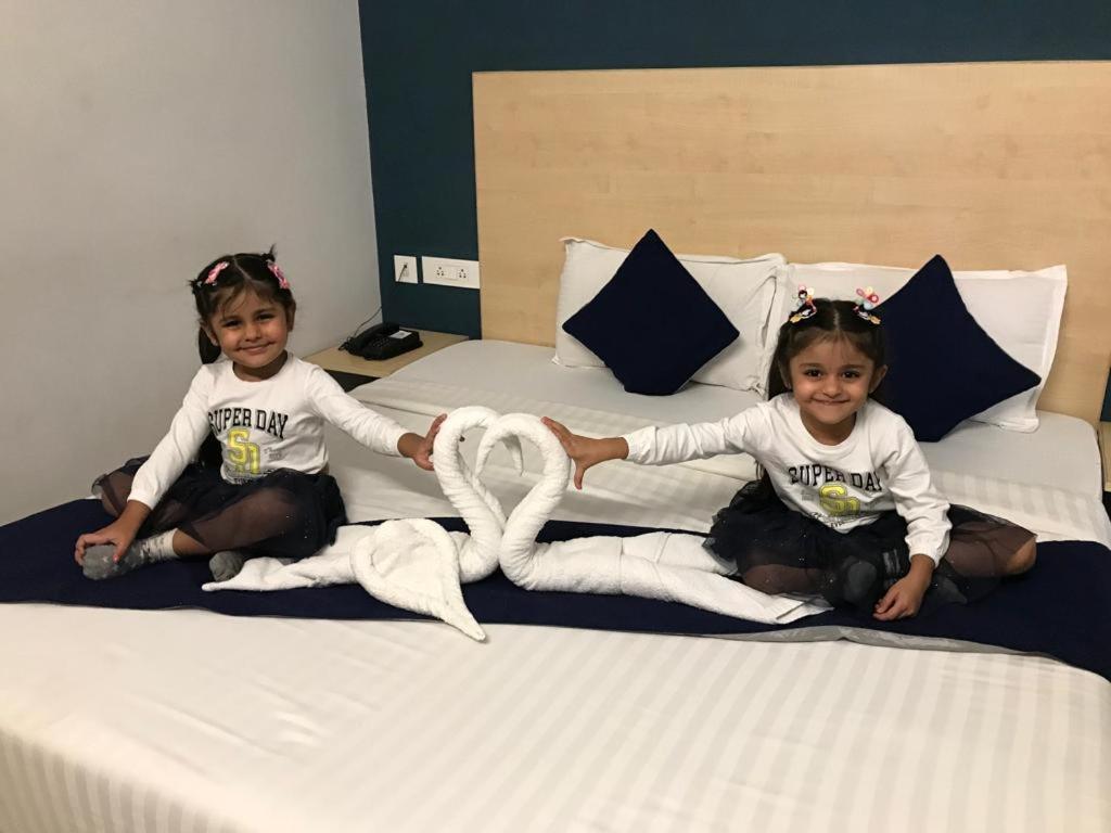 Hotel Trance Babylon Hitec City