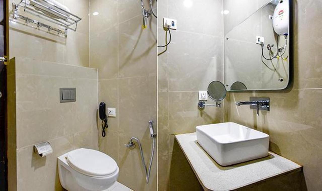 Fabhotel Eminent Suites Hotel Hyderabad
