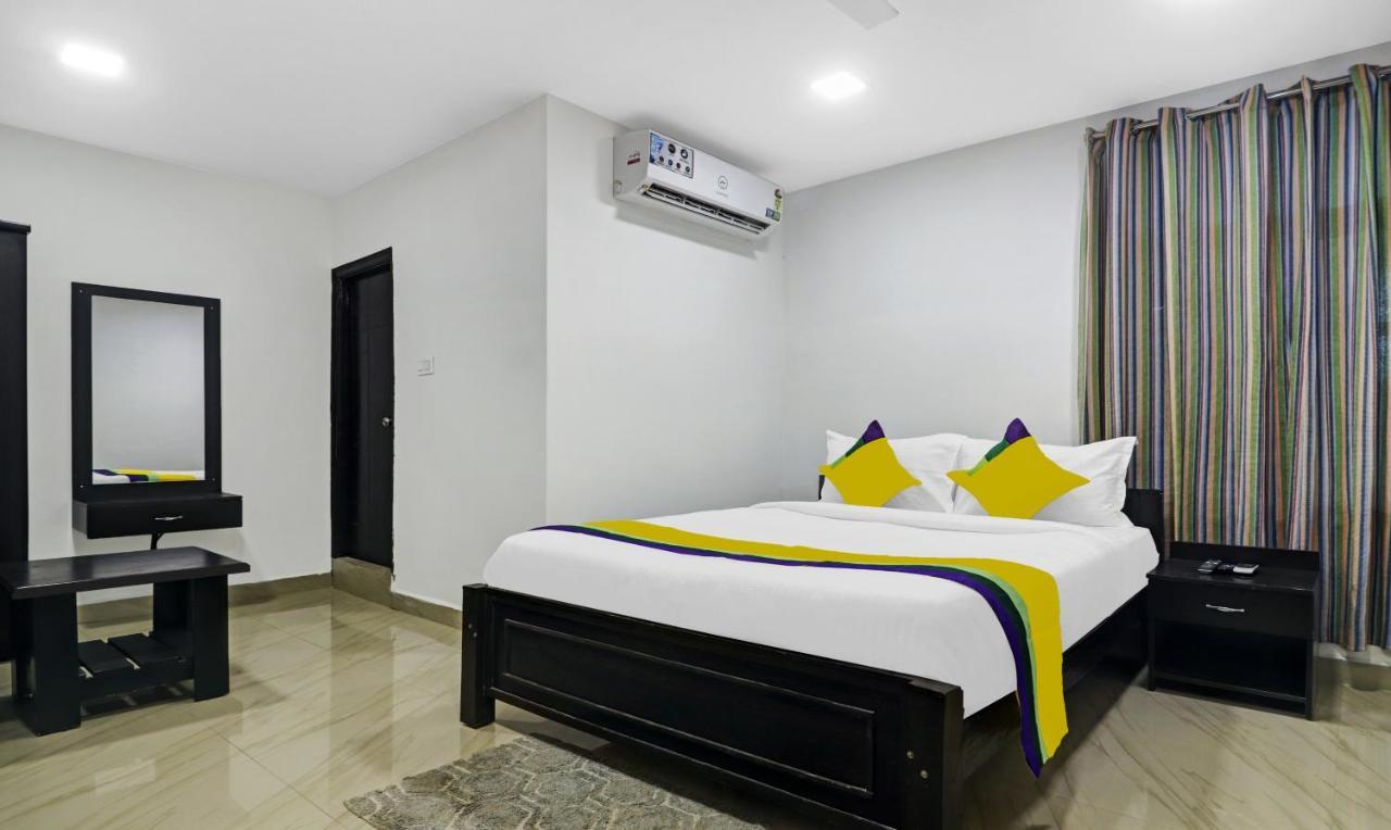 Itsy By Treebo - Lg Grand Hyderabad