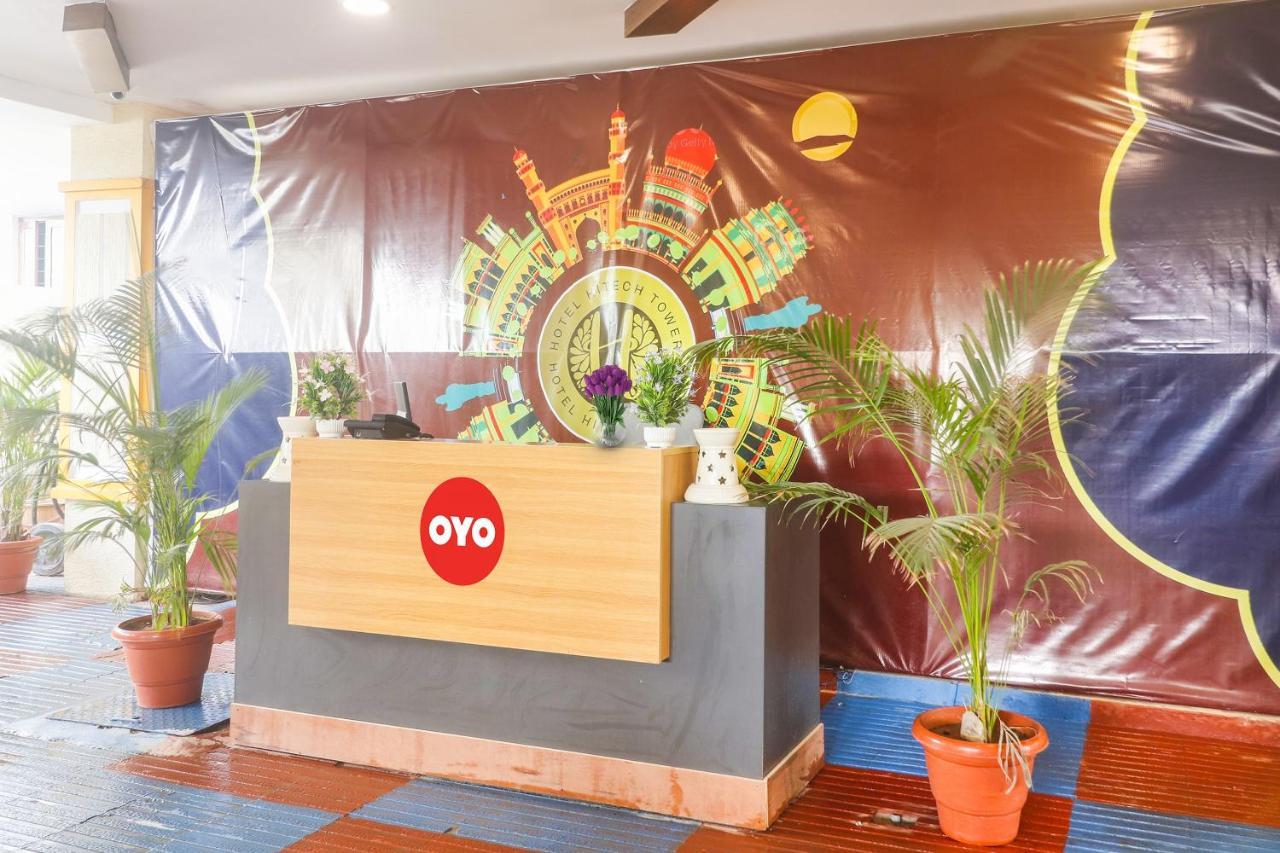 Hotel Oyo Hitech Tower Near Shilparamam 3*