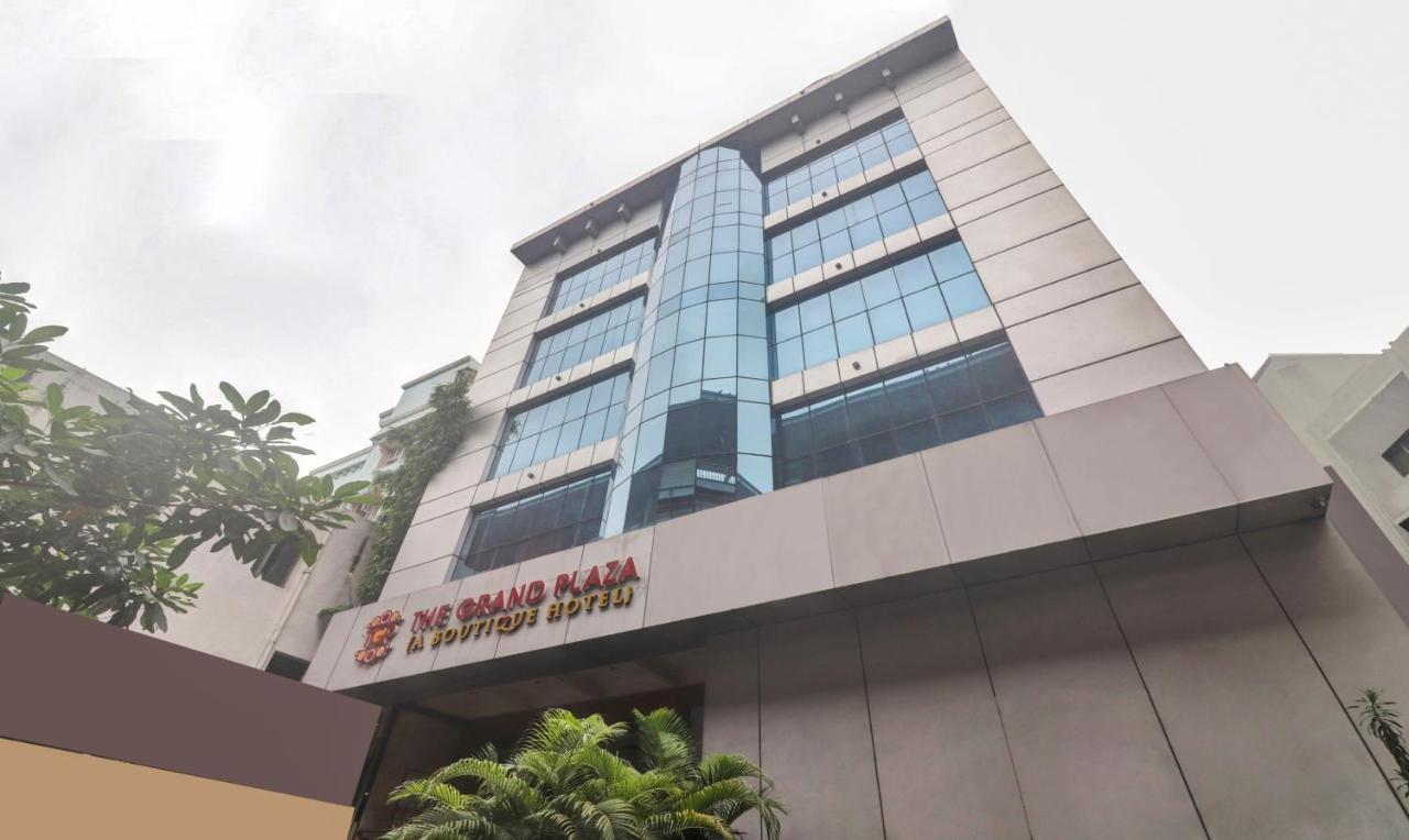 Hotel The Grand Plaza Hotel 3*
