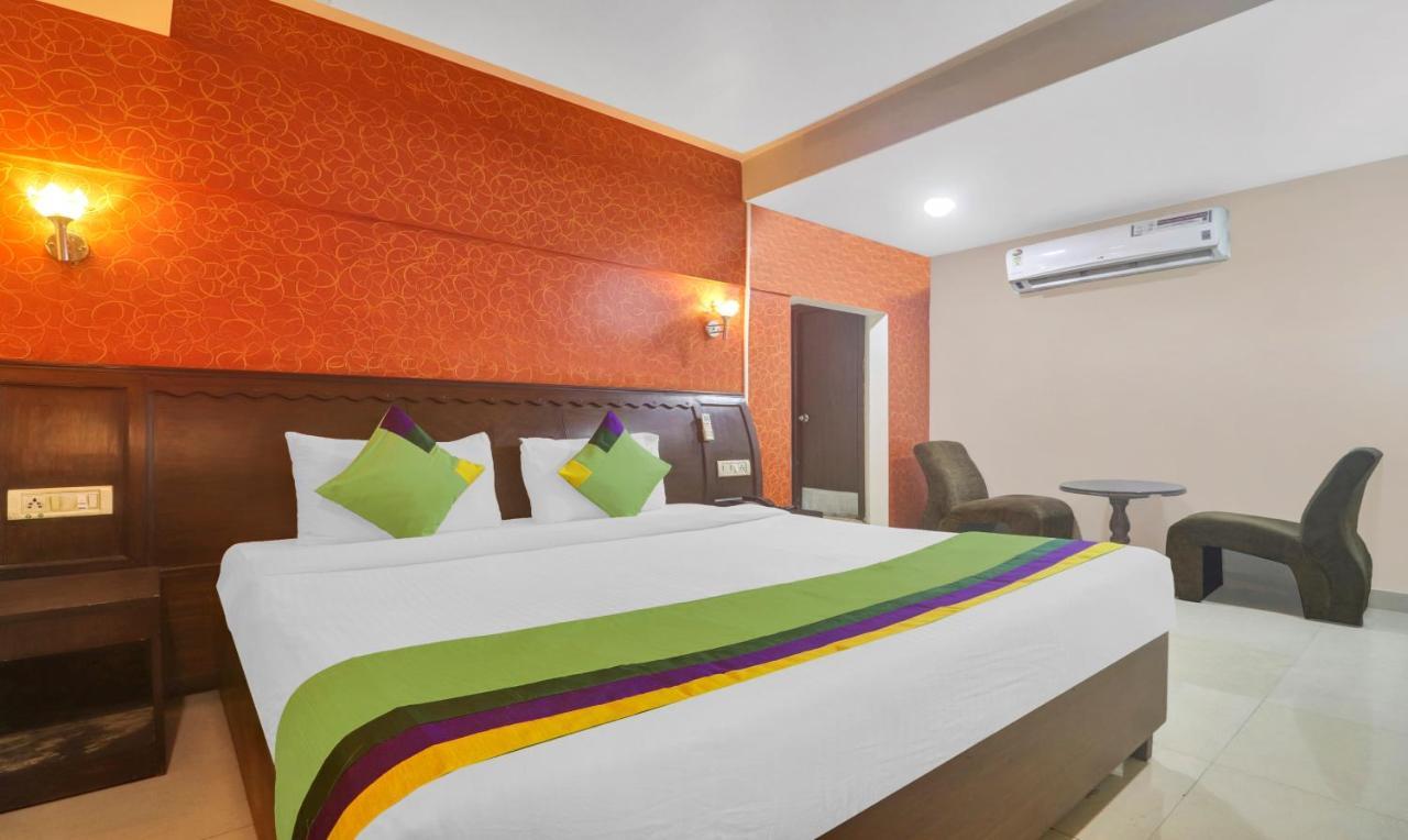The Grand Plaza Hotel 3*