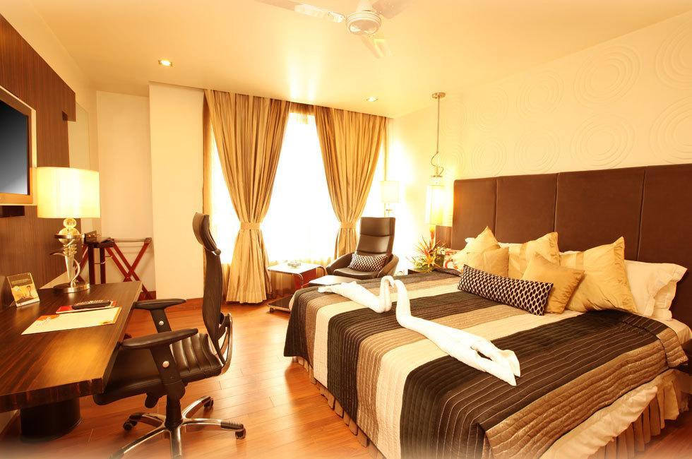 Hotel Inner Circle 3*
