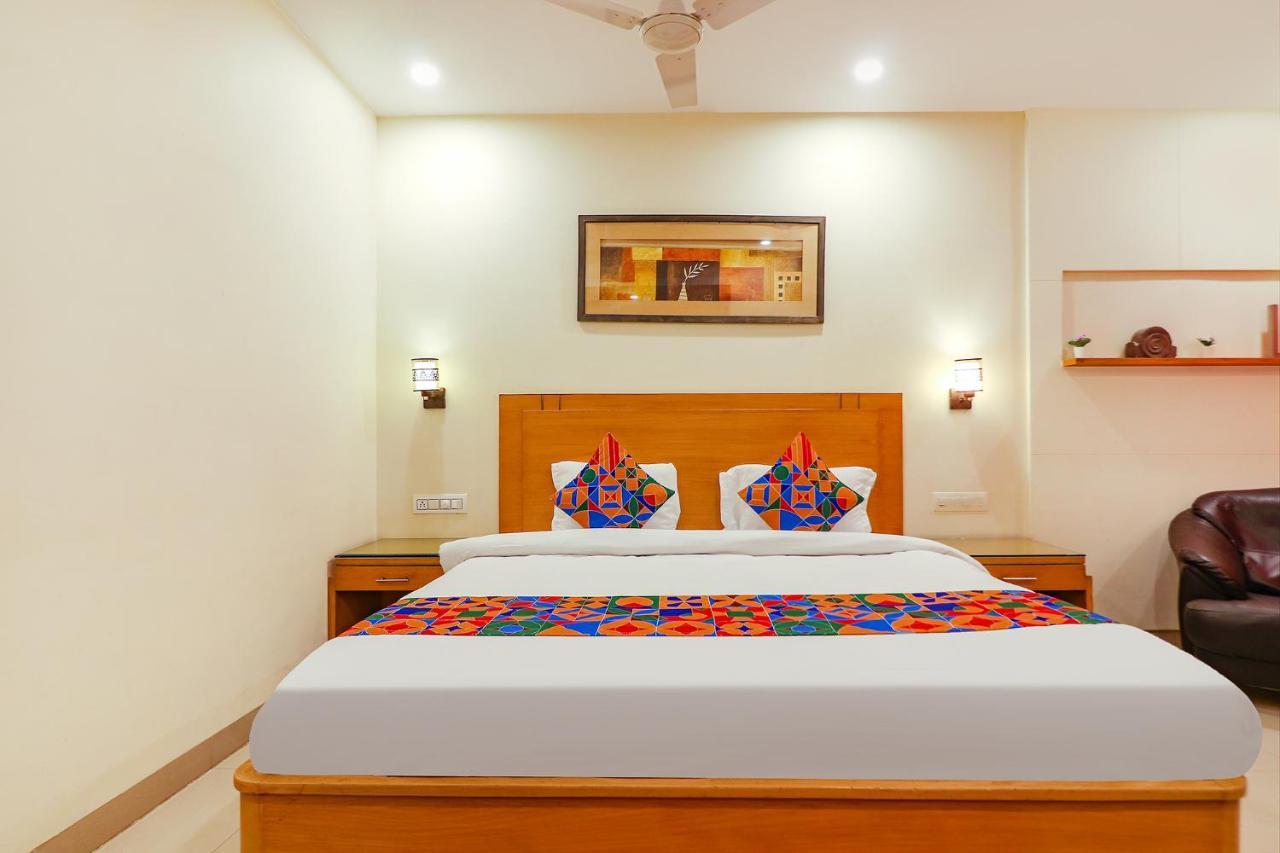Fabhotel A&M - Nr Lv Prasad Institute, Banjara Hills 3*