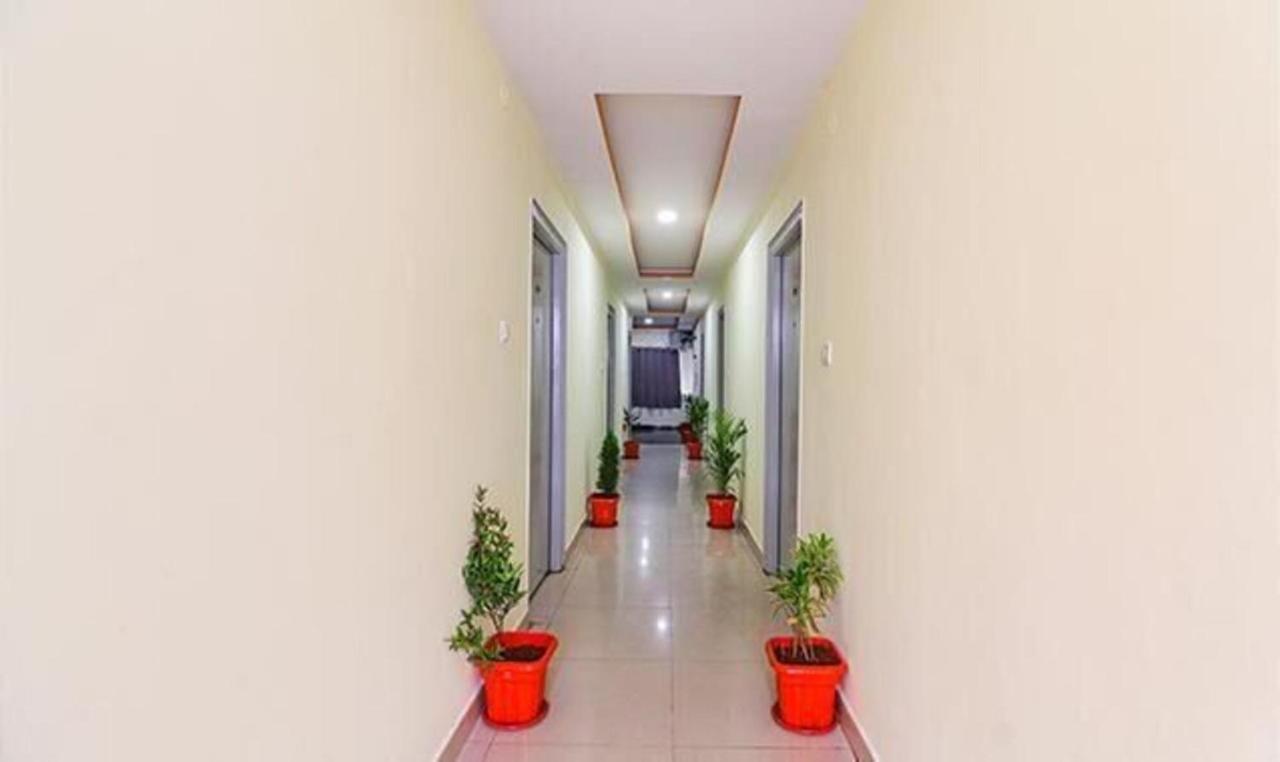 Hotel Fabexpress Broholic - Nr Jntu Kukatpally 3*