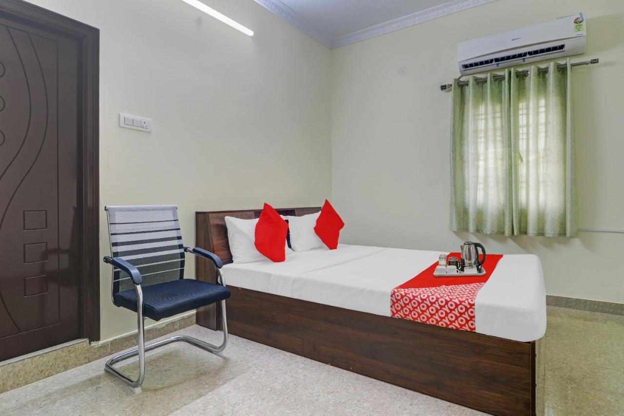 O S V Residency Kajaguda Near Gachibowli Hotel