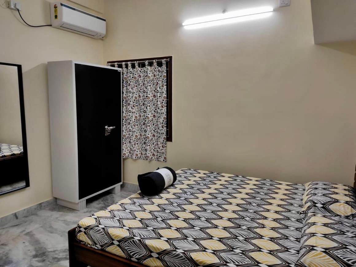 To Explore Food, History & Shopping Apartment Hyderabad