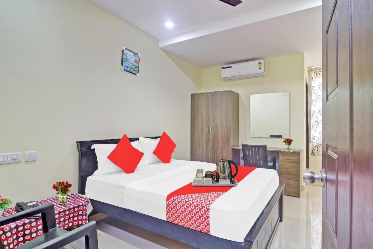 Oyo Harsha Grand Near Yashodha Hospital, Malakpet Hotel Hyderabad