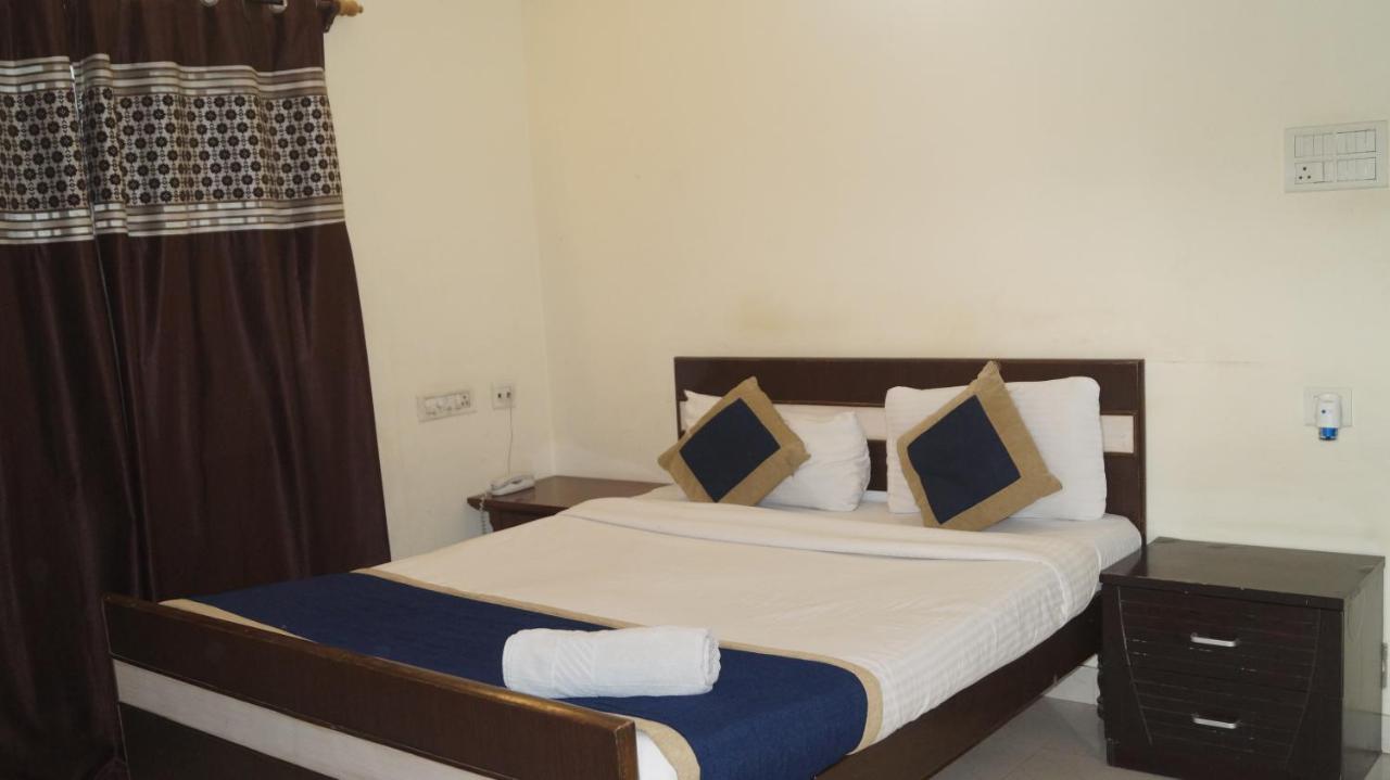 Nirmalvilla Cherry Bed & Breakfast 2*