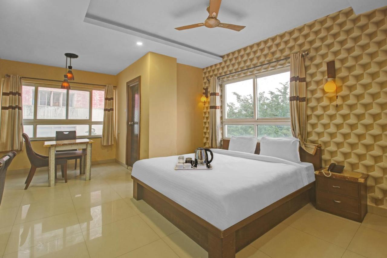 Hotel Collection O Regal Near Iskon Temple , Abids Hyderabad