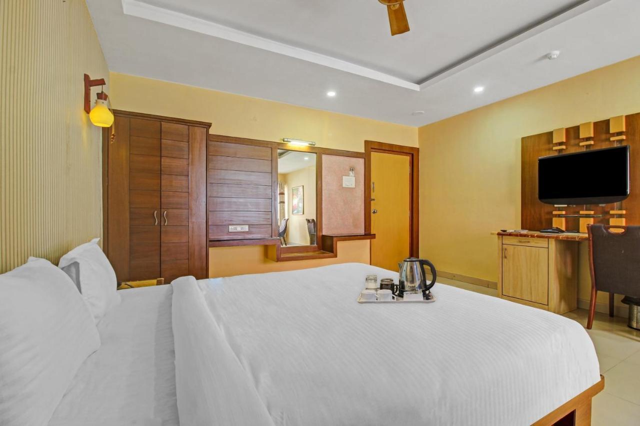 Collection O Regal Near Iskon Temple , Abids 4*