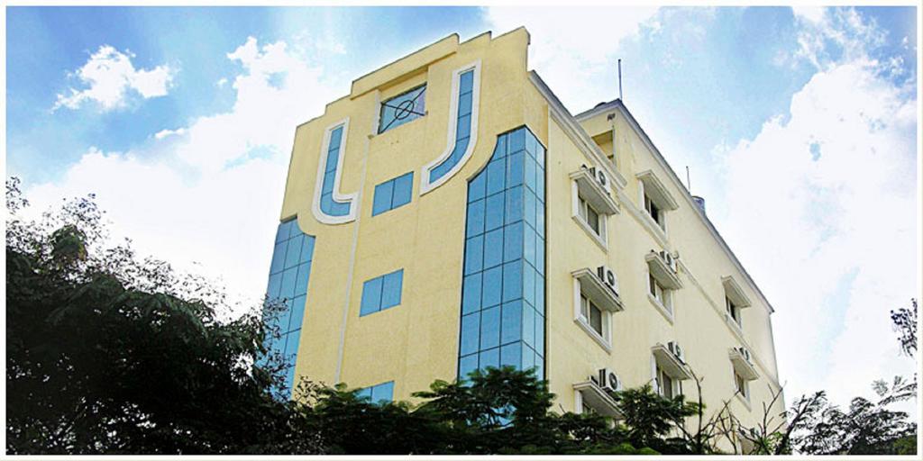 Raj International Inn 3*