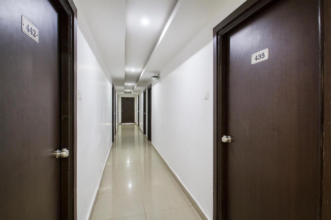 Hotel Oyo Near Shilparamam 3*