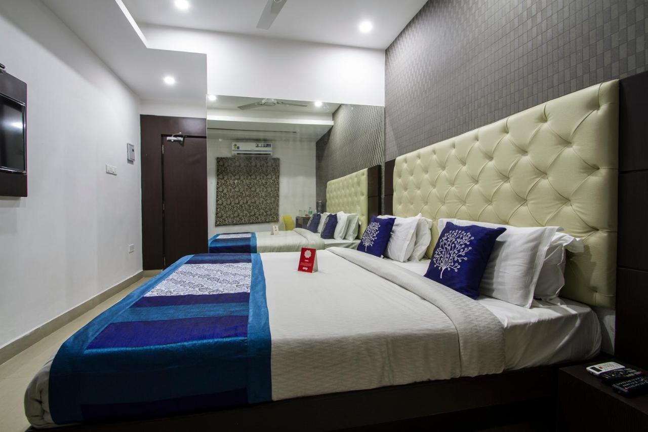 Hotel Oyo Near Shilparamam