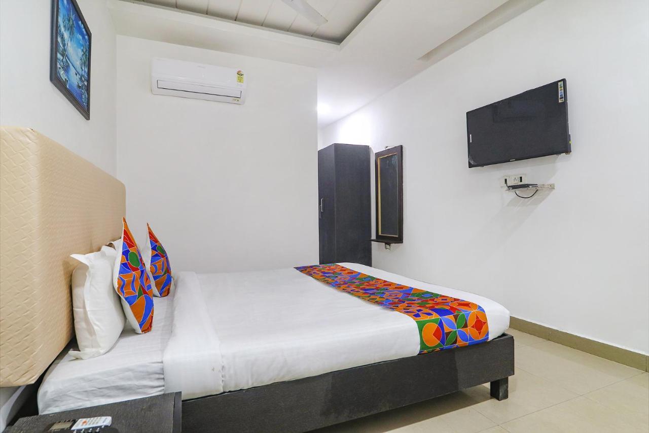 Fabexpress Elegant 3* Hyderabad