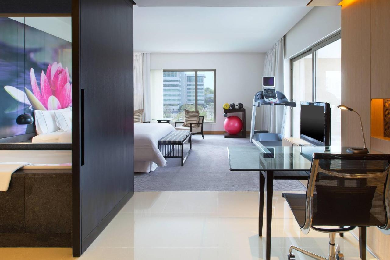 Hotel The Westin Mindspace 5*