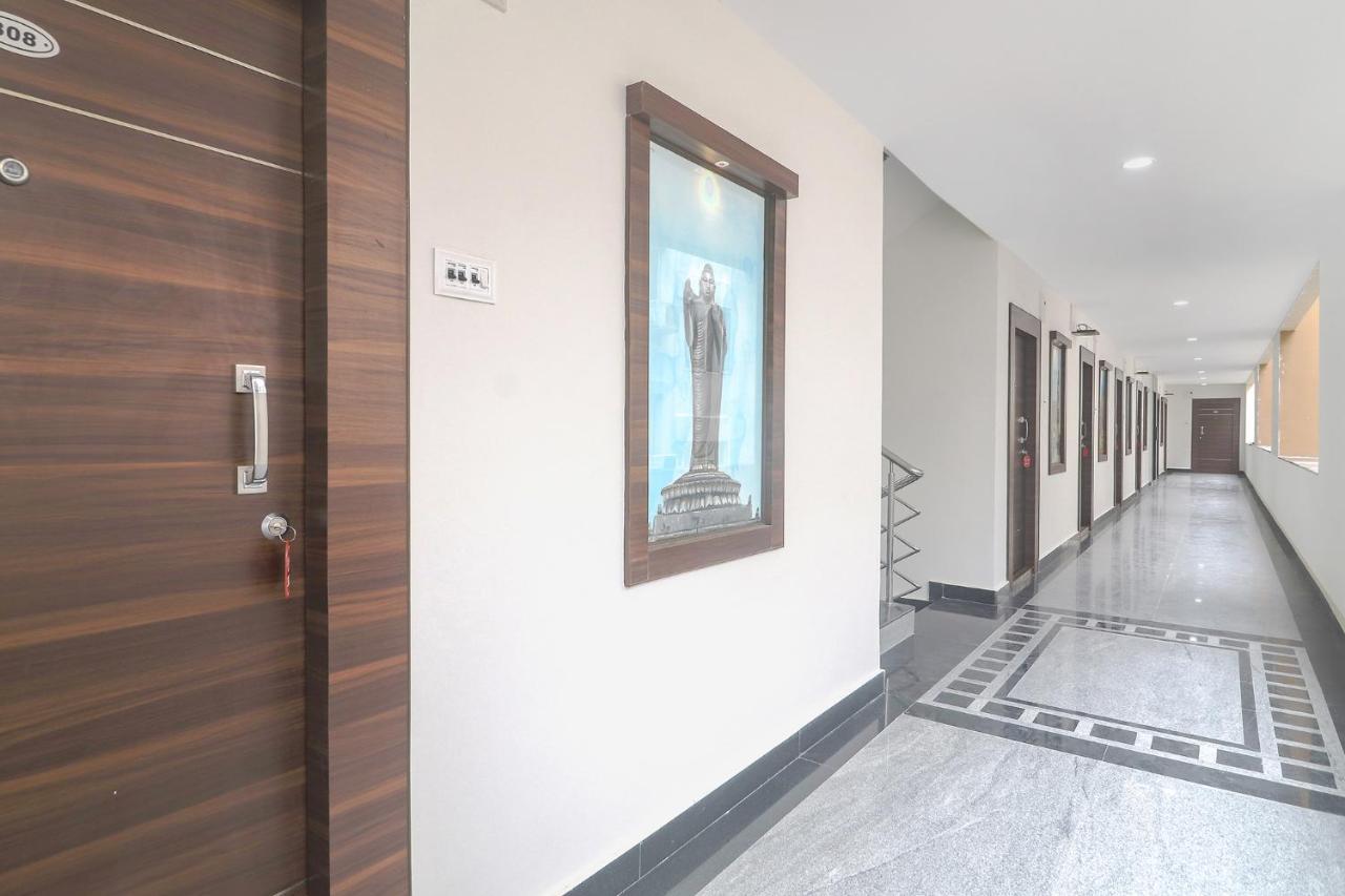 Fabhotel Unique Stays 3*