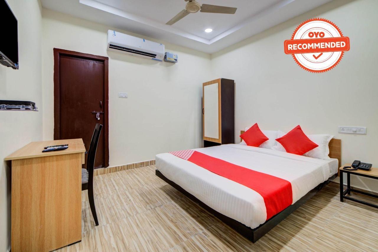 Flagship Malkajgiri 3* Hyderabad