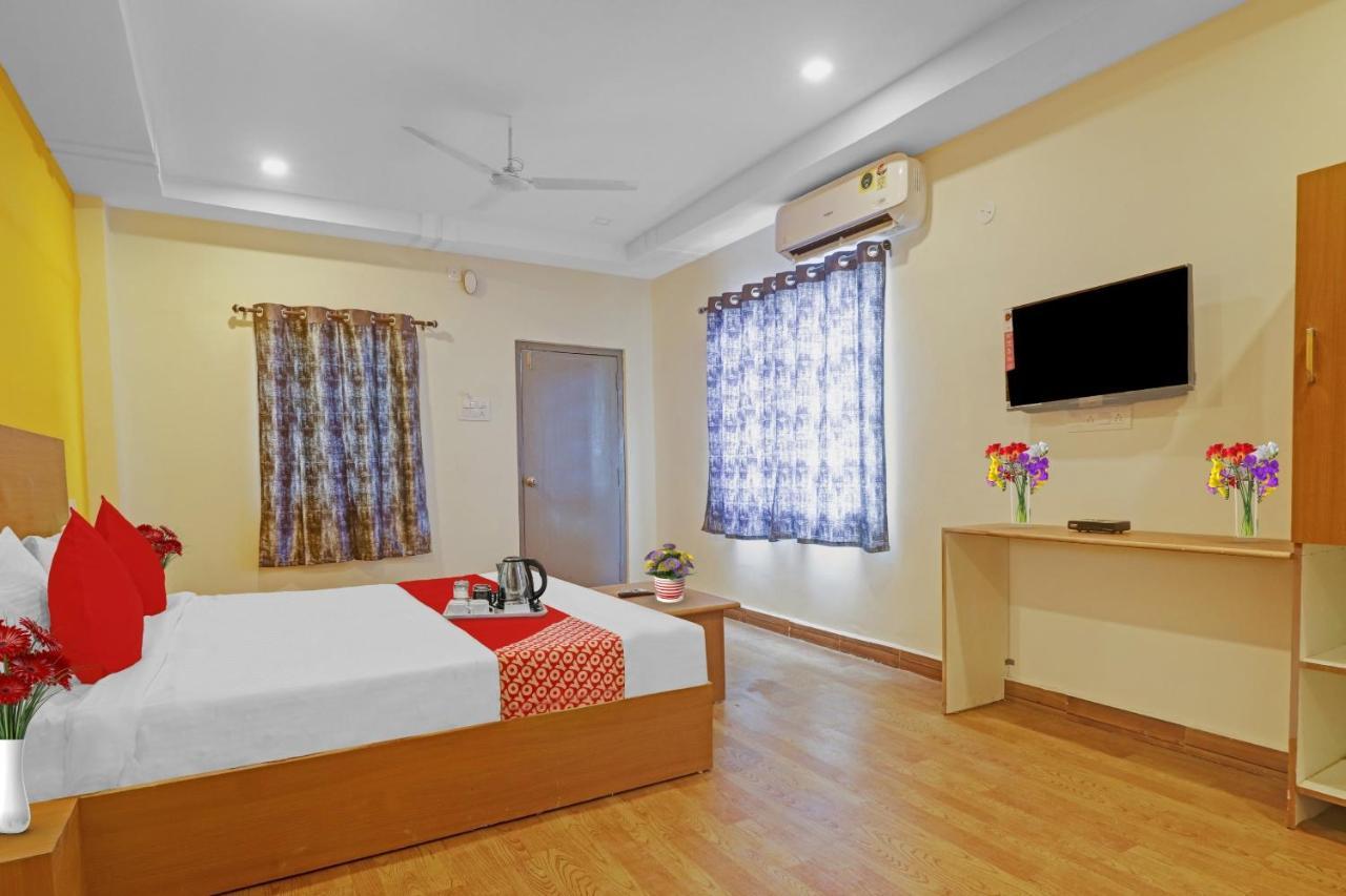 O Lavish Hotel 3*