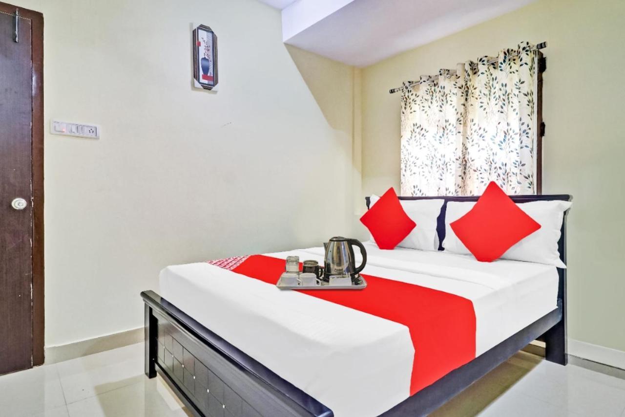 Hotel Oyo Harsha Grand Near Yashodha Hospital, Malakpet 3*