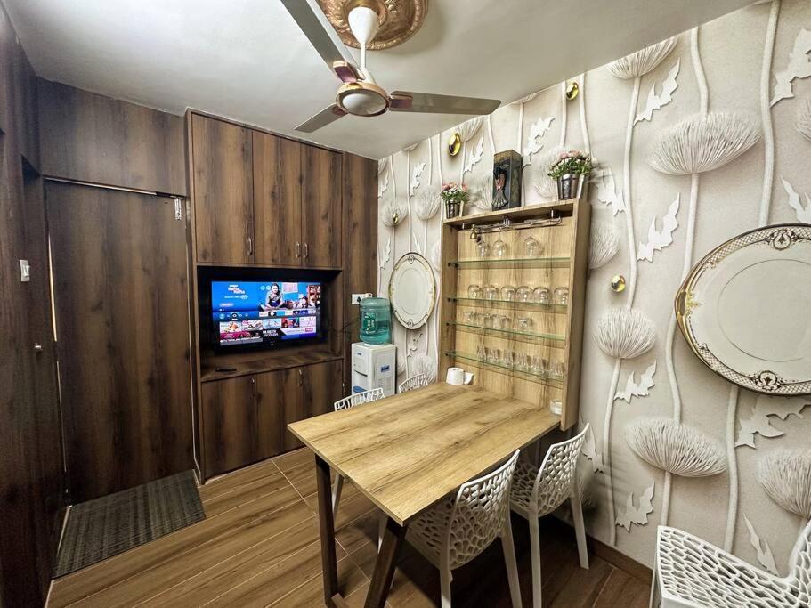 Bms - 2 Bhk Lux Ac Only For Family's Apartment *