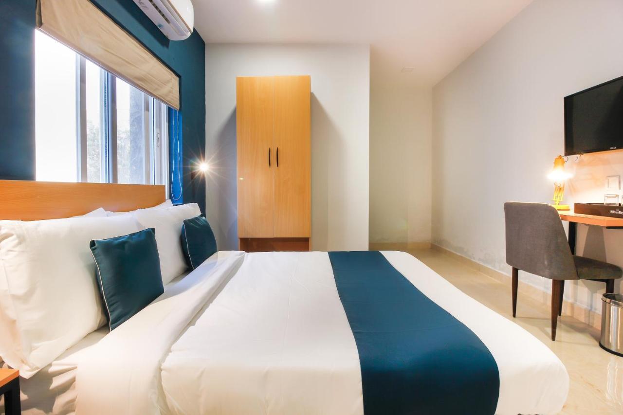 Oyo Silverkey 62075 Sanath Nagar Hotel 3*