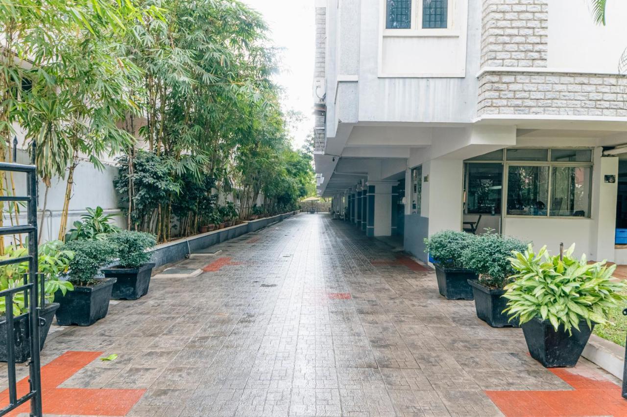Athome , Whitefields, Kondapur Hotel Hyderabad