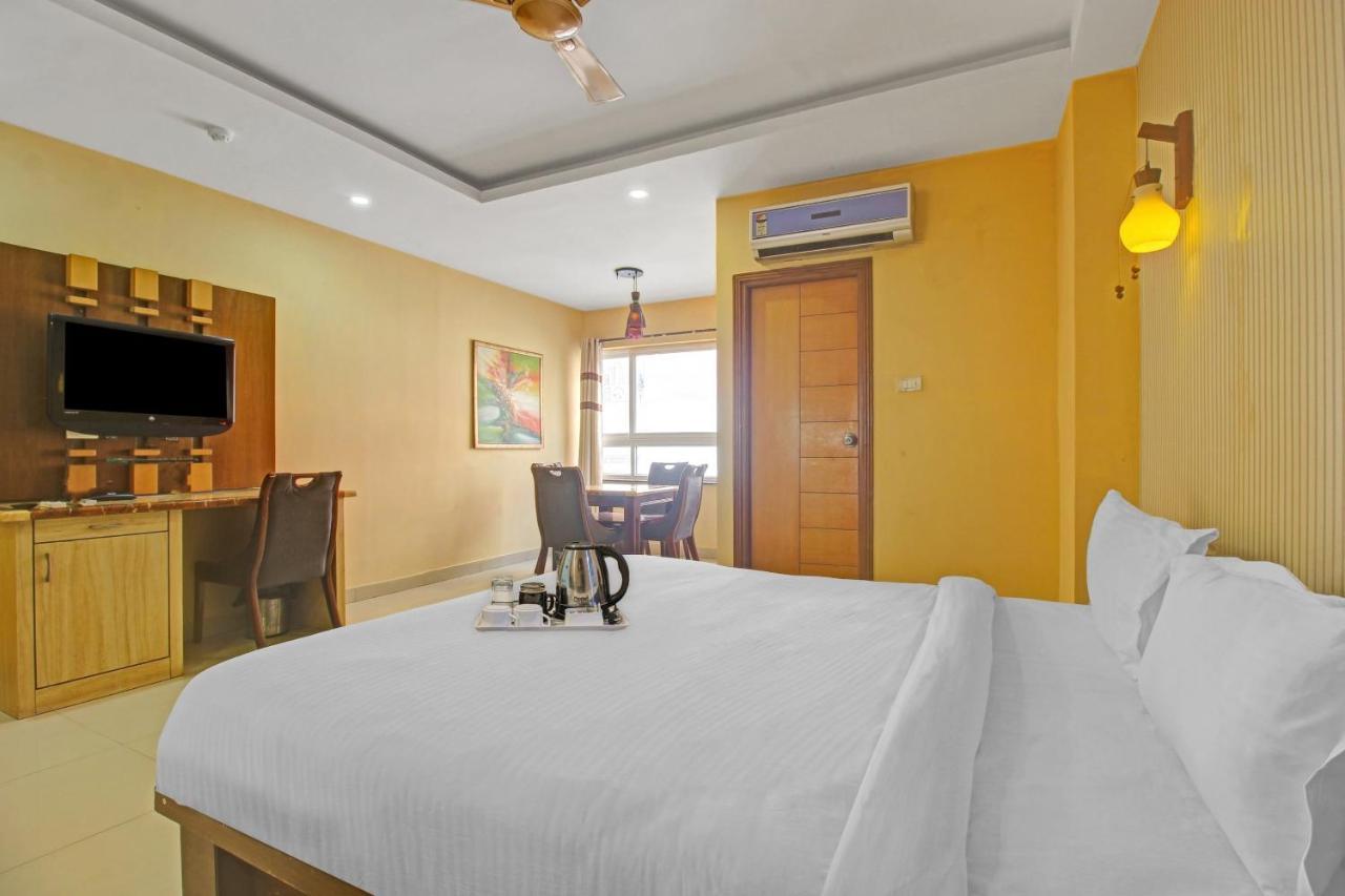 Collection O Regal Near Iskon Temple , Abids Hyderabad