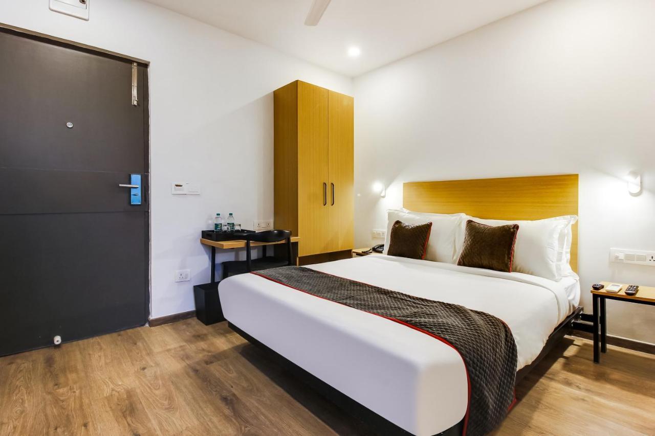 Townhouse De Alphabet 4*