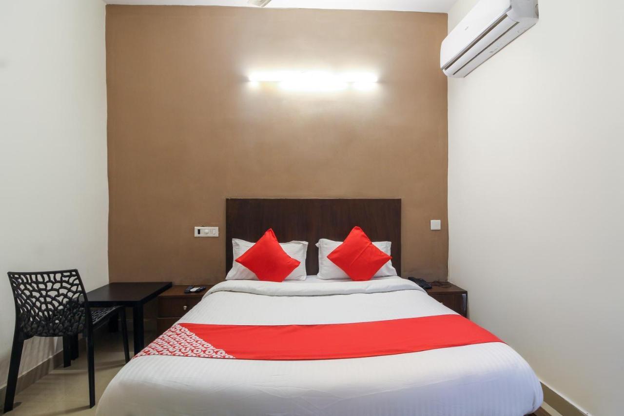 Hotel Spot On Gopi Mini Near Erragadda Metro Station